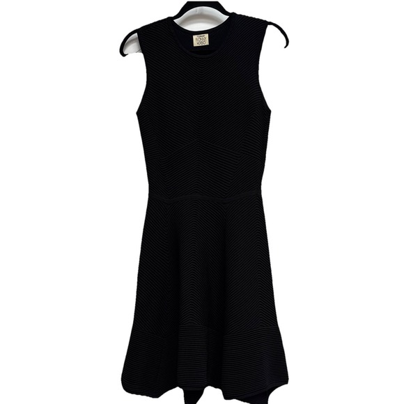 Torn by Ronny Kobo Dresses & Skirts - Torn By Ronny Kobo Size L Vivienne Luciana Dress Knit Sleeveless Flare LBD‎